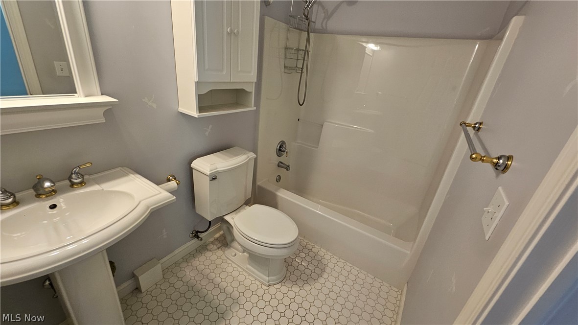 7235 Dursley Court Solon OH 44139