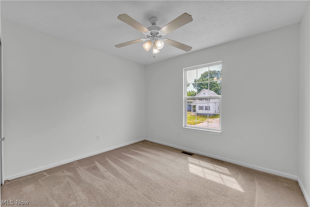 1917 Lexington Avenue Lorain OH 44052