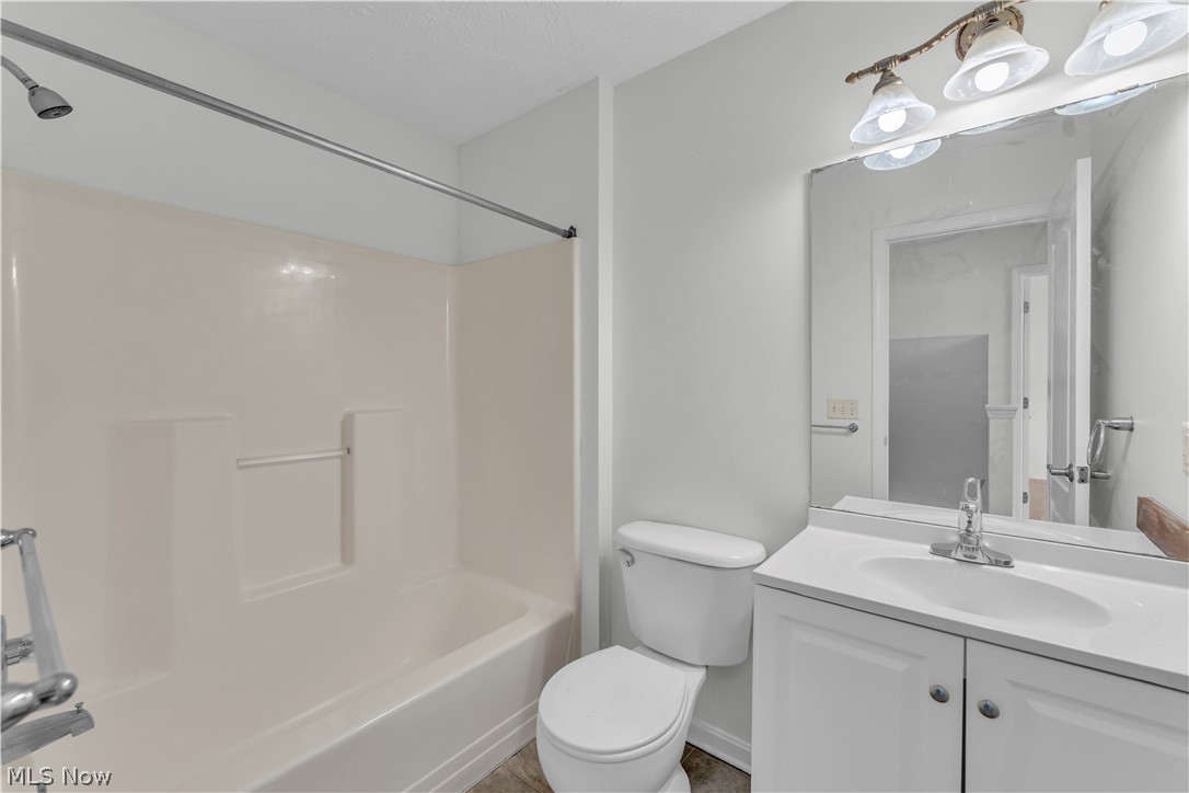 1917 Lexington Avenue Lorain OH 44052