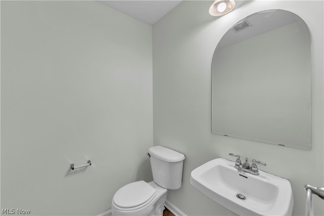 1917 Lexington Avenue Lorain OH 44052