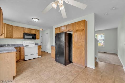 1917 Lexington Avenue Lorain OH 44052