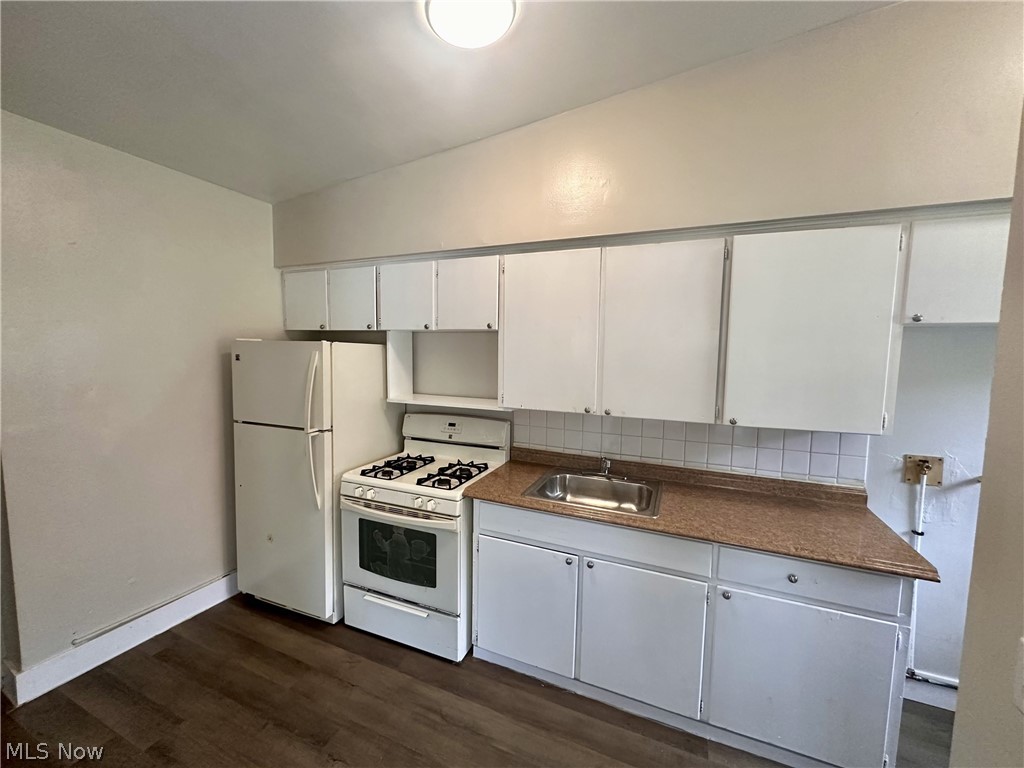 2356 Newton Street Akron OH 44305