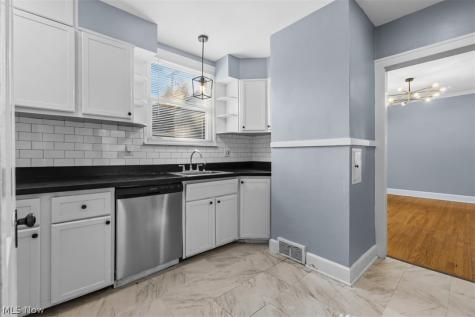 3408 Thorne Road Cleveland Heights OH 44112