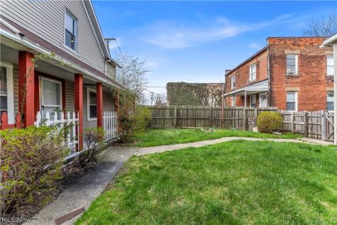 7945 Lorain Avenue Cleveland OH 44102
