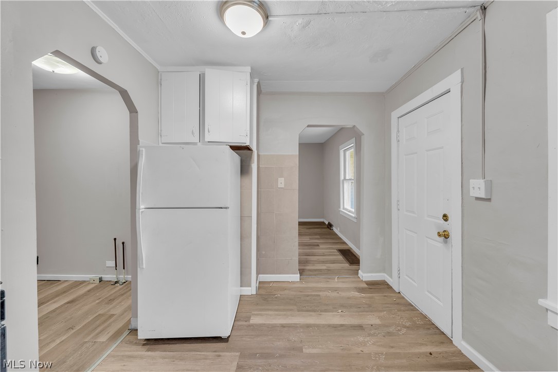 7945 Lorain Avenue Cleveland OH 44102