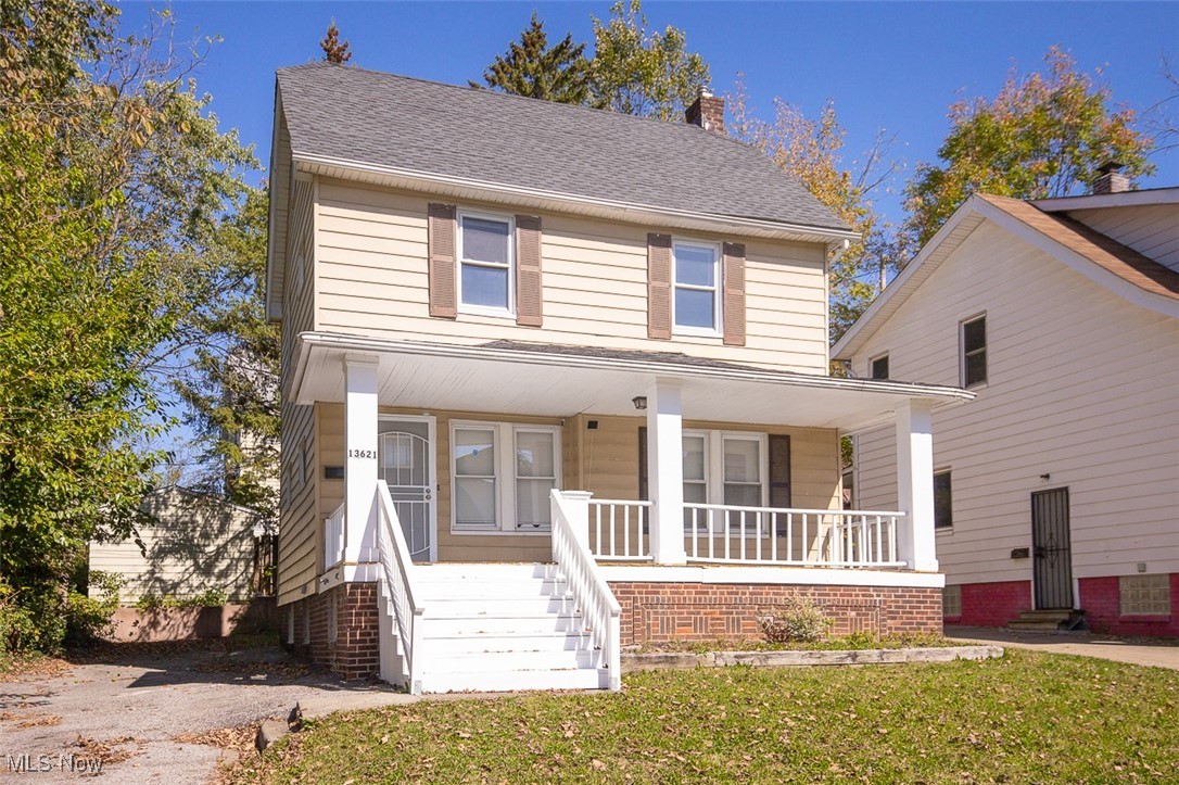 13621 Cranwood Drive Garfield Heights OH 44105