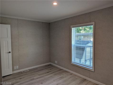 205 Greembriar Drive Elyria OH 44035