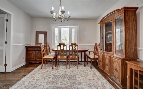 186 S Main Street Hudson OH 44236