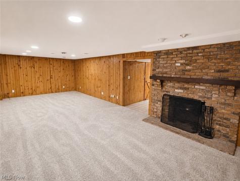 186 S Main Street Hudson OH 44236