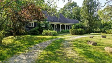 186 S Main Street Hudson OH 44236
