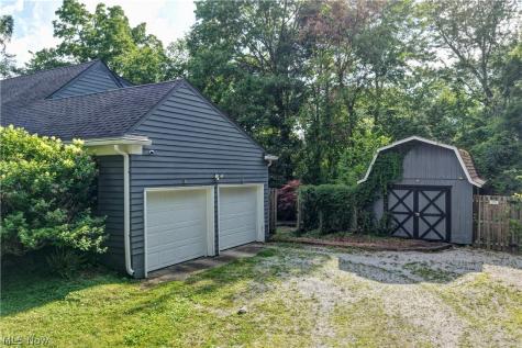 186 S Main Street Hudson OH 44236