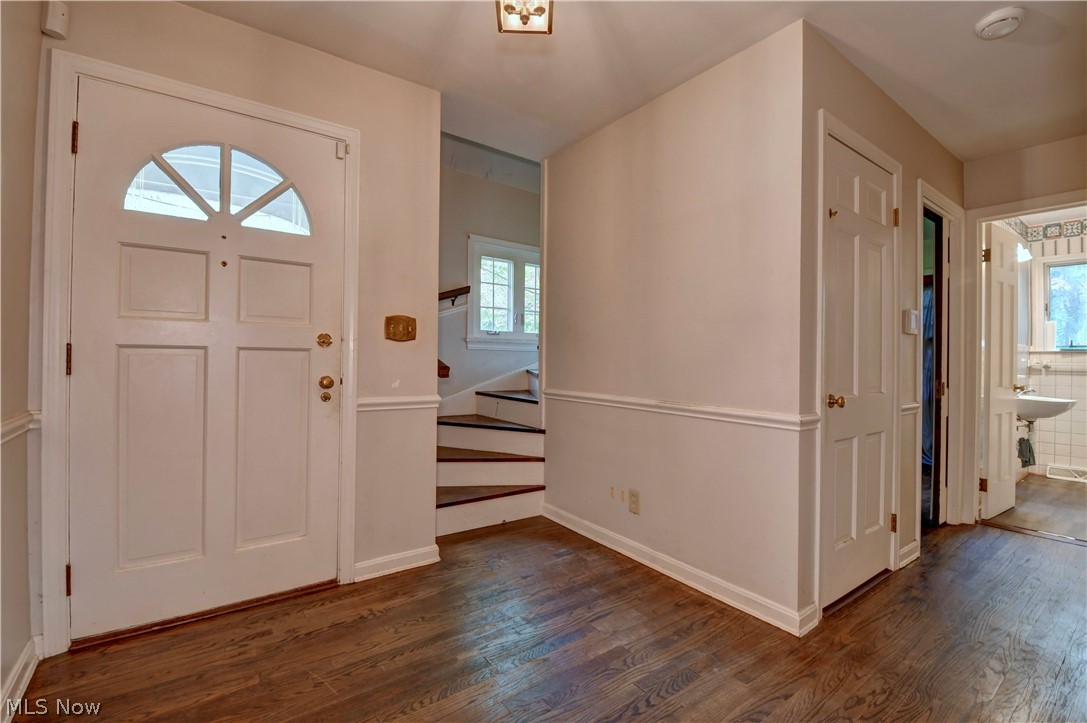 186 S Main Street Hudson OH 44236