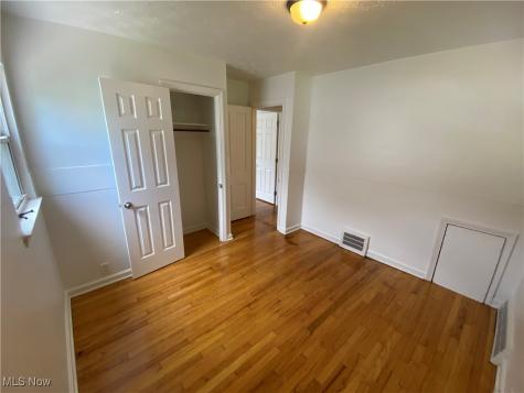 854 E 258th Street Euclid OH 44132