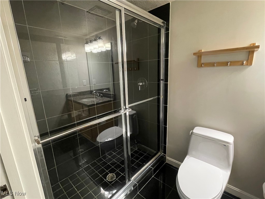 2222 Detroit Avenue Cleveland OH 44113