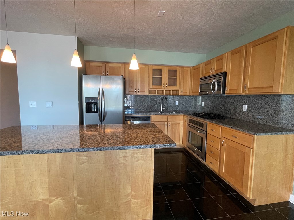 2222 Detroit Avenue Cleveland OH 44113