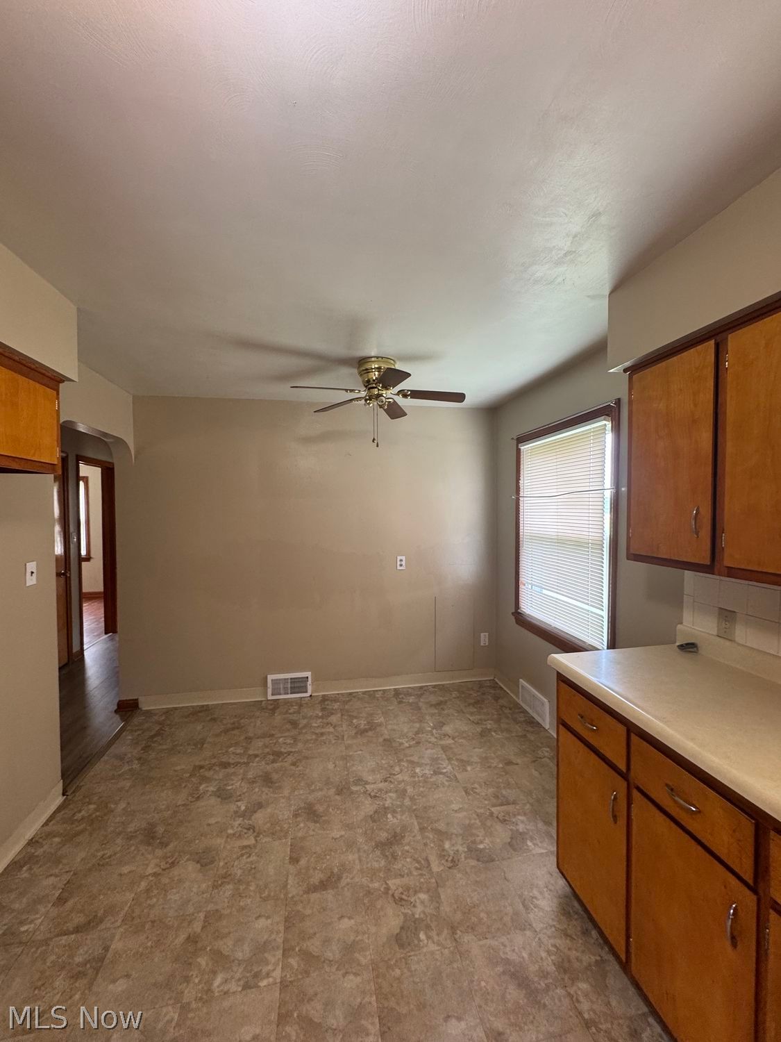 211 N Belle Vista Avenue Youngstown OH 44509