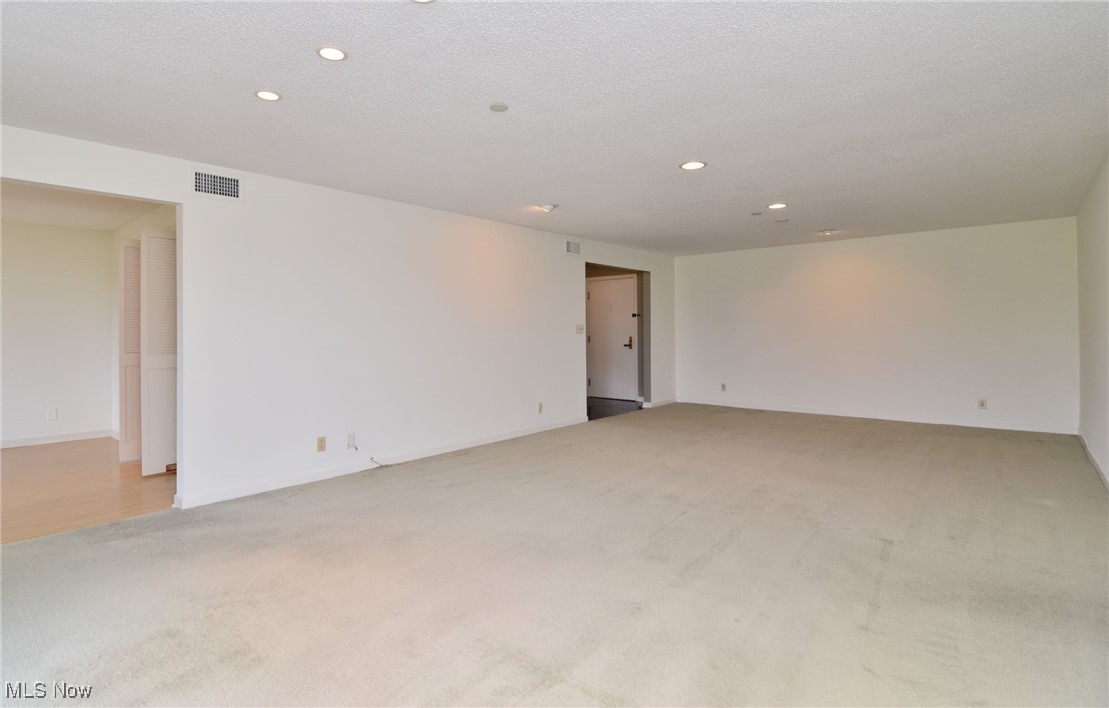 3330 Warrensville Center Road Shaker Heights OH 44122