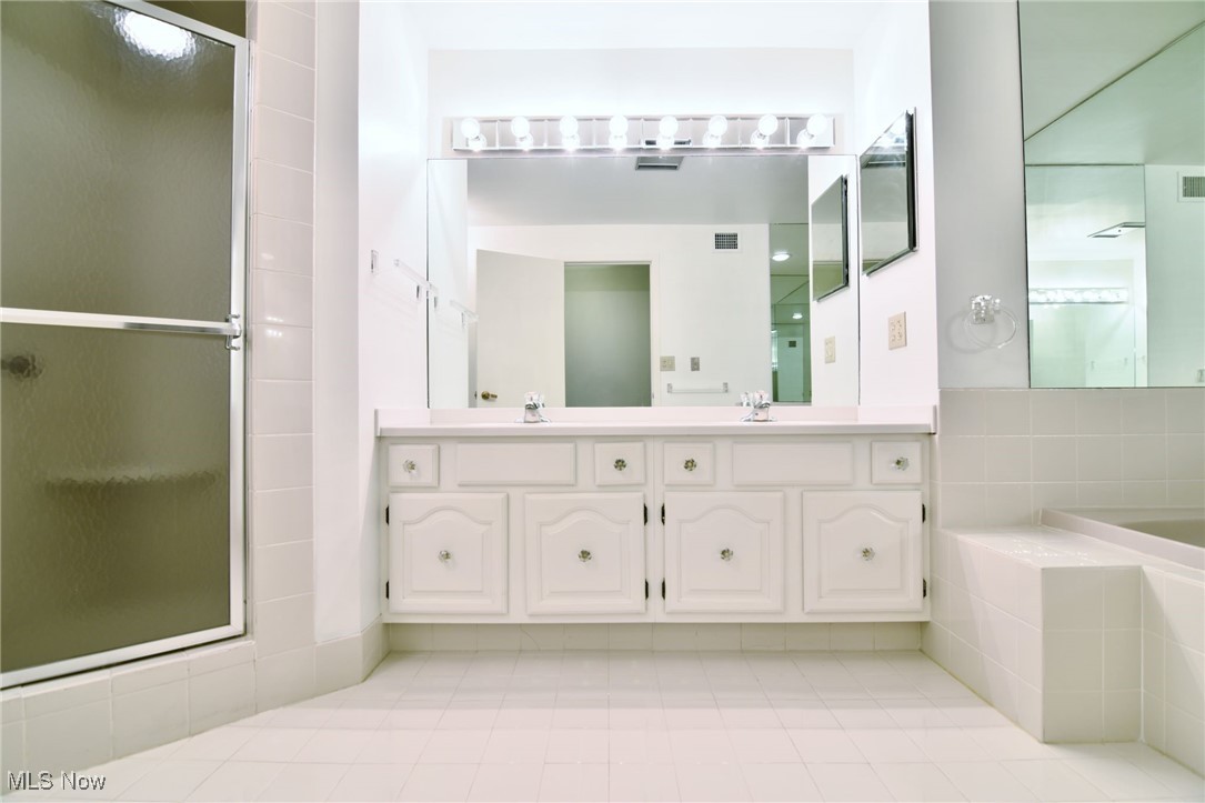 3330 Warrensville Center Road Shaker Heights OH 44122