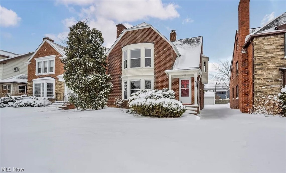 13614 Cedar Road University Heights OH 44118