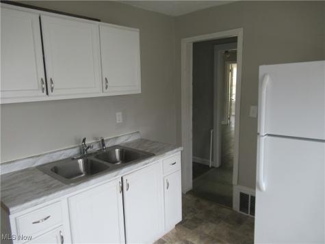 1343 Churchill Road Lyndhurst OH 44124