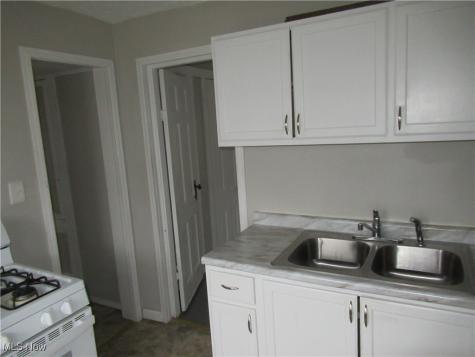 1343 Churchill Road Lyndhurst OH 44124