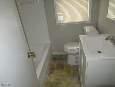 1343 Churchill Road Lyndhurst OH 44124