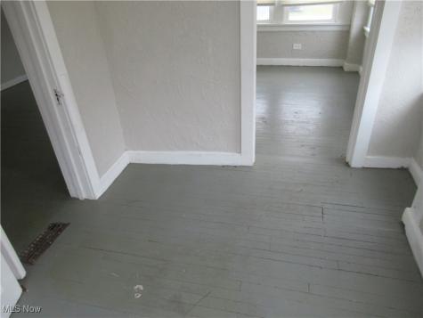 1343 Churchill Road Lyndhurst OH 44124