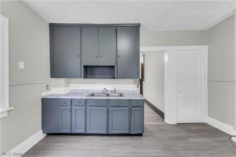1144 E 145th Street Cleveland OH 44110