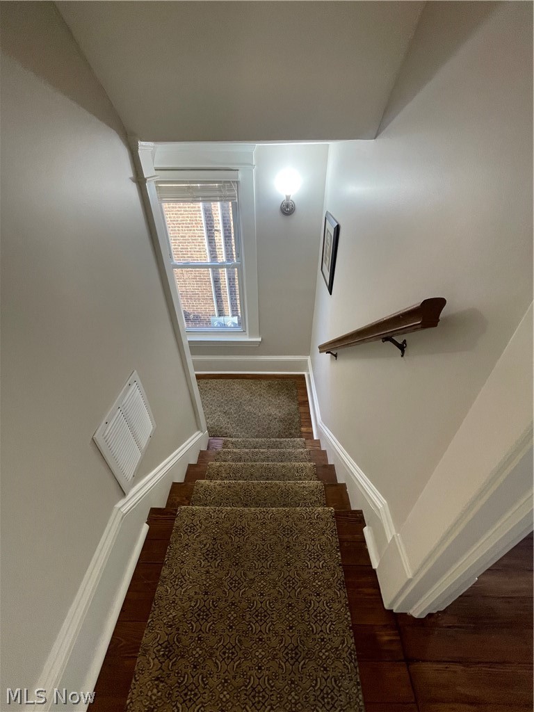 1457 W 116th Street Cleveland OH 44102