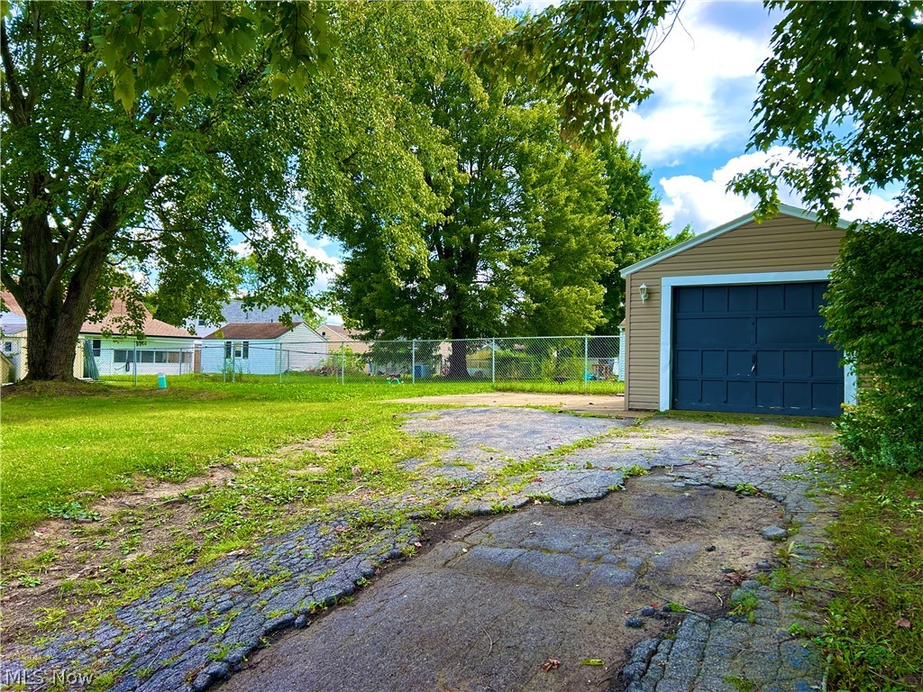 181 N Beverly Avenue Austintown OH 44515