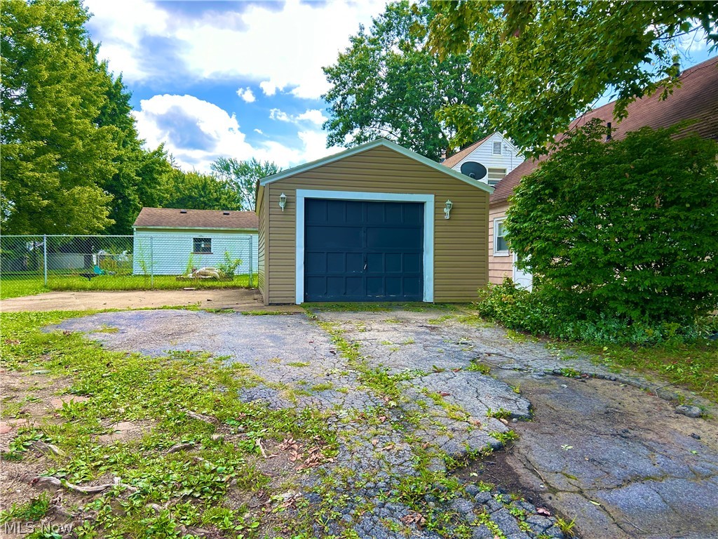 181 N Beverly Avenue Austintown OH 44515