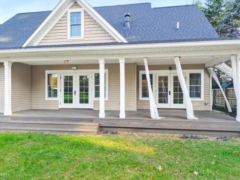 33355 Detroit Road Avon OH 44011