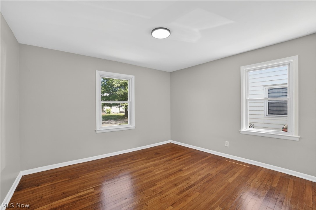 13776 Shady Oak Boulevard Garfield Heights OH 44125