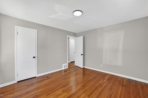 13776 Shady Oak Boulevard Garfield Heights OH 44125