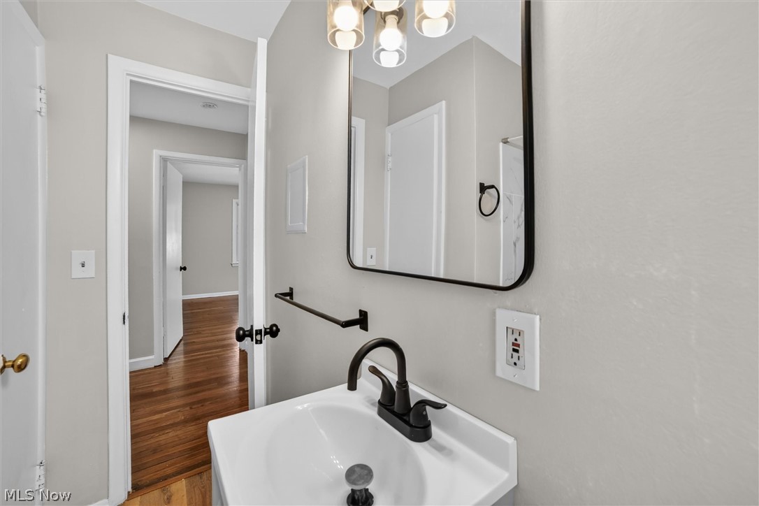 13776 Shady Oak Boulevard Garfield Heights OH 44125