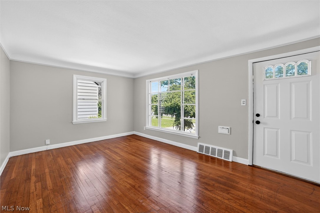 13776 Shady Oak Boulevard Garfield Heights OH 44125