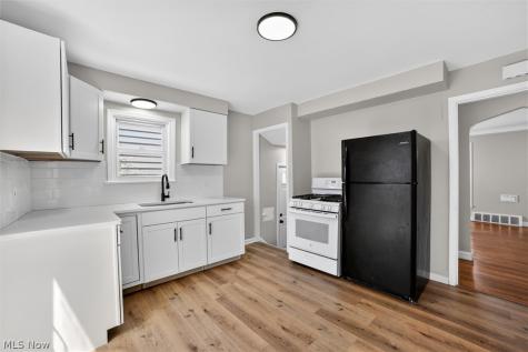 13776 Shady Oak Boulevard Garfield Heights OH 44125
