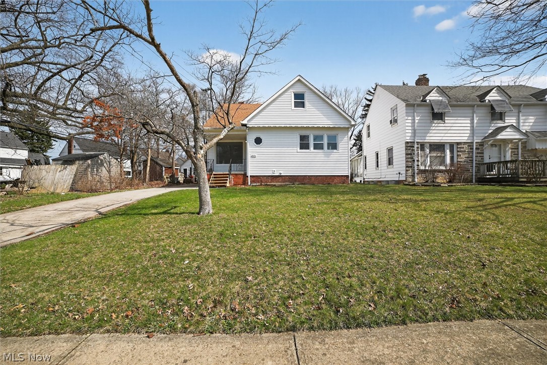 1851 Beverly Hills Drive Euclid OH 44117