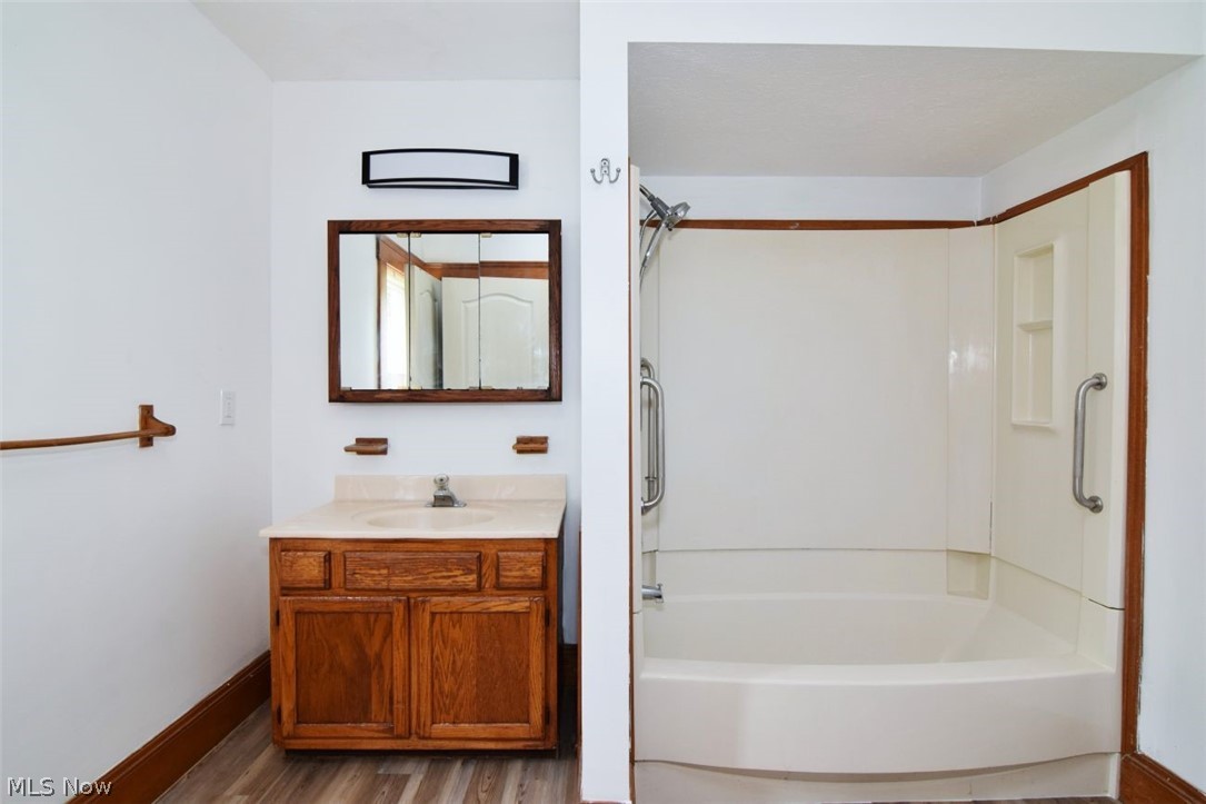 4405 Elmwood Road South Euclid OH 44121