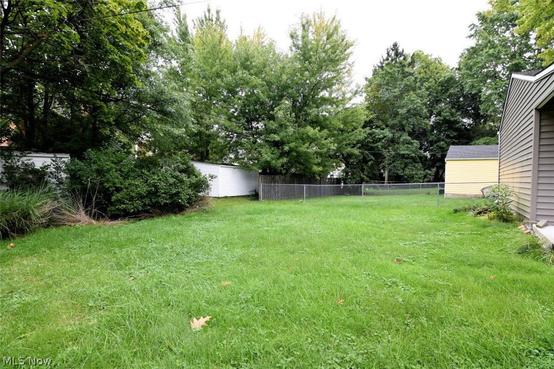 4405 Elmwood Road South Euclid OH 44121