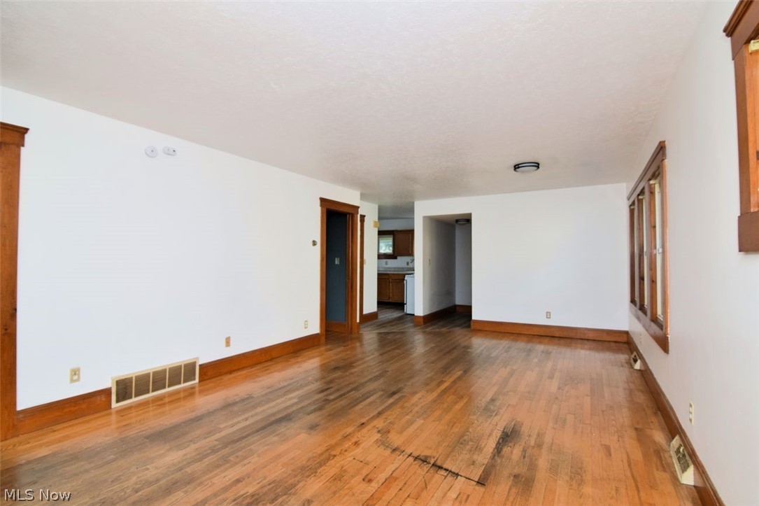 4405 Elmwood Road South Euclid OH 44121