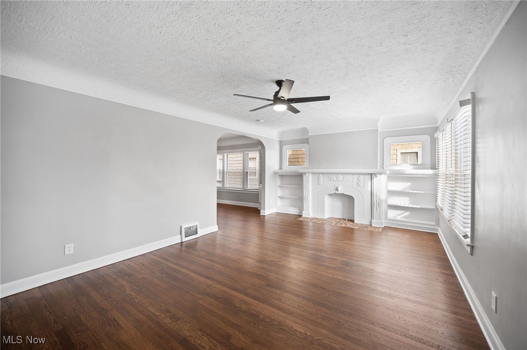 2258 Northland Avenue Lakewood OH 44107
