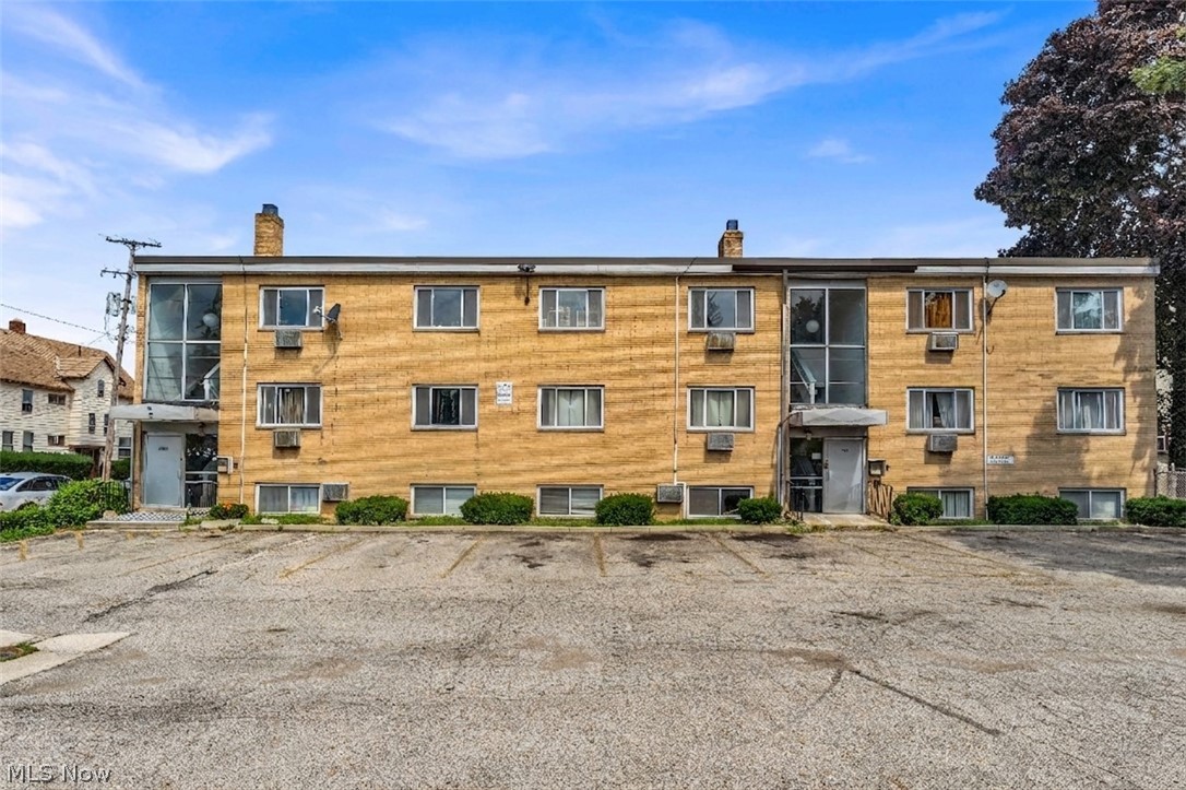1415 Wyandotte Avenue Lakewood OH 44107