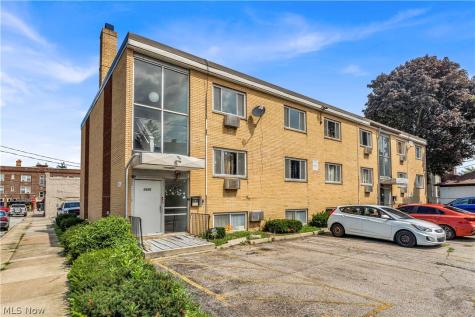 1415 Wyandotte Avenue Lakewood OH 44107
