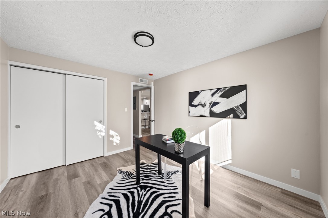21045 Southbend Circle Rocky River OH 44116