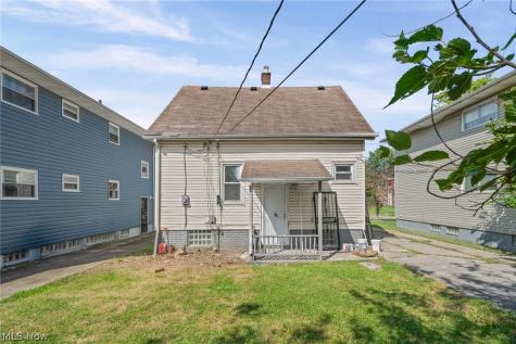 3685 E 149th Street Cleveland OH 44120