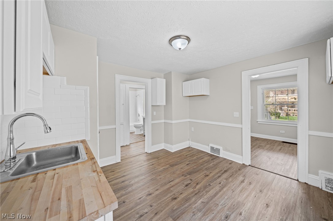 3685 E 149th Street Cleveland OH 44120