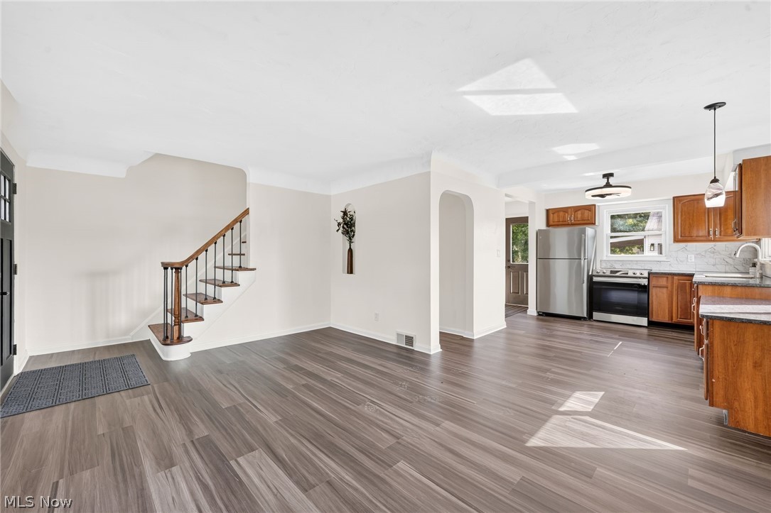 1995 Columbia Road Westlake OH 44145