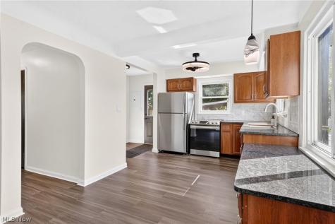 1995 Columbia Road Westlake OH 44145