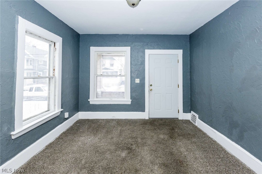 2142 W 105th Street Cleveland OH 44102